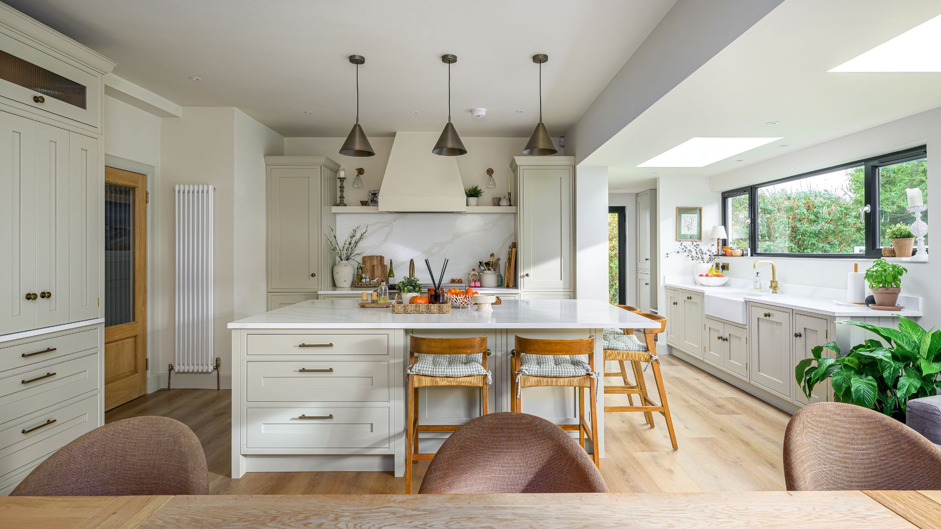 Bumblebee Kitchens 19. A photo of a completed Bumblebee designed kitchen.